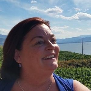 Meet your Posher, Dawn